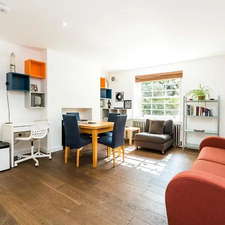 Charming 2 Bedroom Apartment In Kentish Town Londra Esterno foto